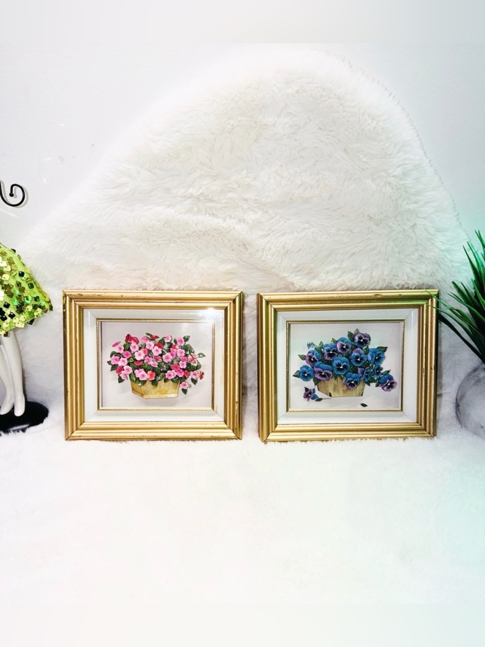 2 Gold Frame 3D Vintage Floral Wall Art - White Mat, Pink & Blue Flowers 🌺